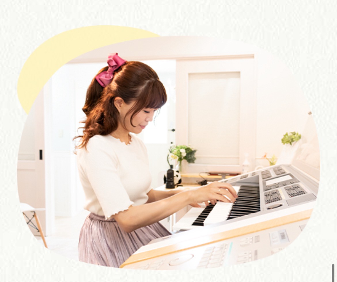 エレクトーン演奏風景